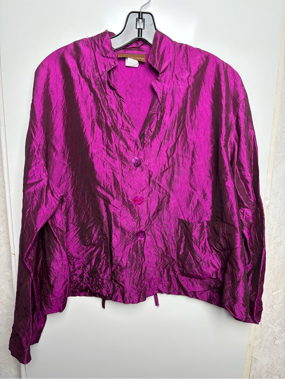 Eleven Stitch Design Fuchsia Button-Up 100% silk jacket sz M